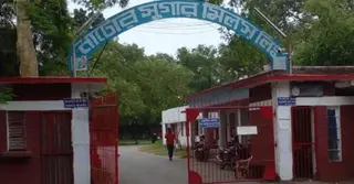 নাটোর চিনিকলে দুর্ধর্ষ ডাকাতি; নিরাপত্তা ইনচার্জসহ দুজনকে অব্যাহতি